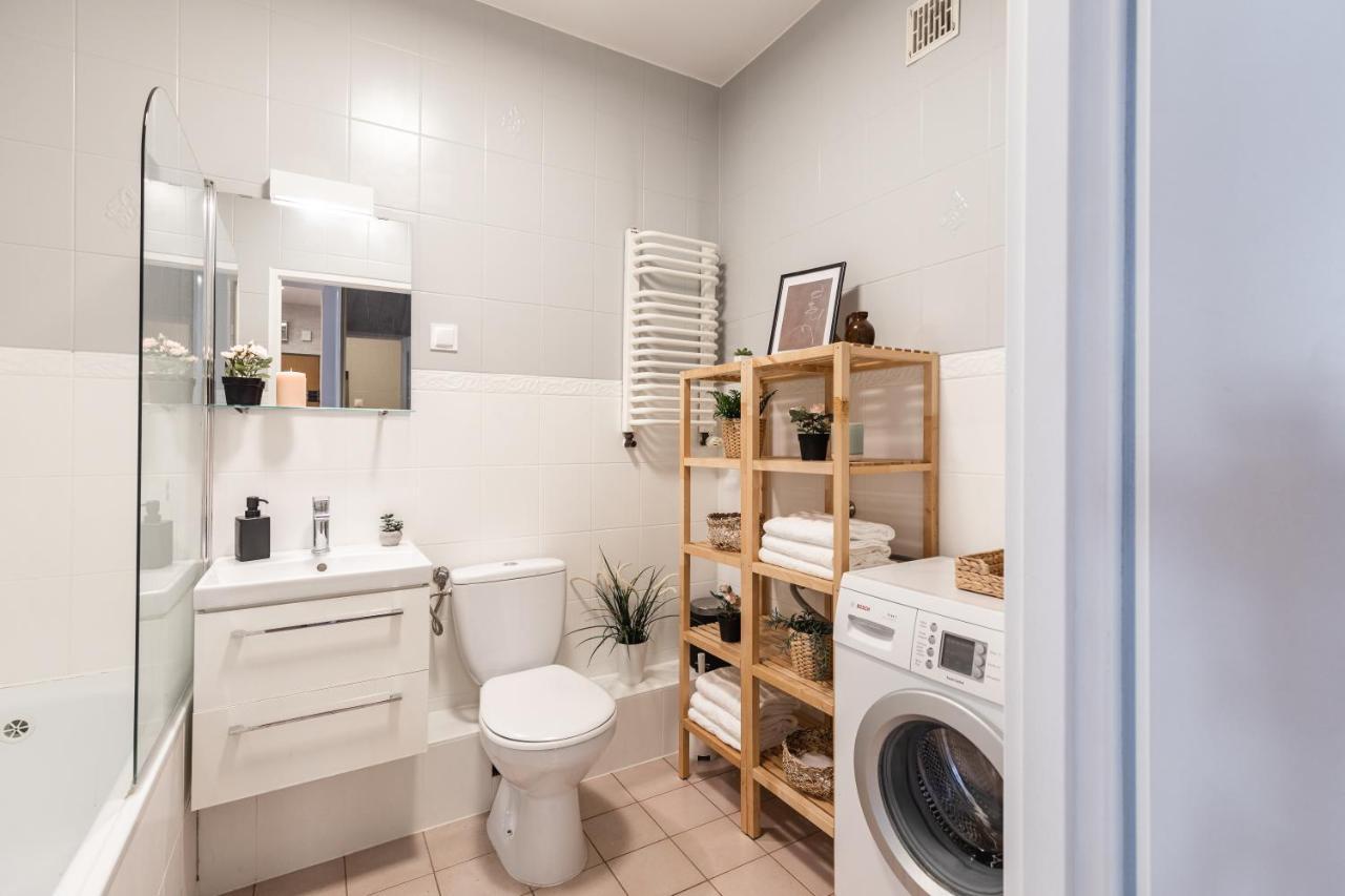 Apartament Superapart Polnej Rozy 1 Warszawa Zewnętrze zdjęcie